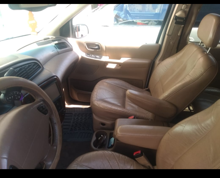 Ford Windstar • 2000 • 20,000 km 4
