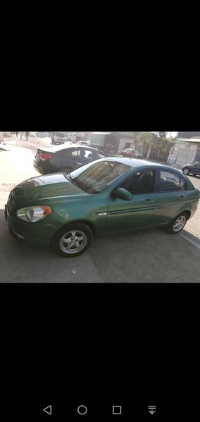 Dodge Attitude • 2007 • 105,000 km 2