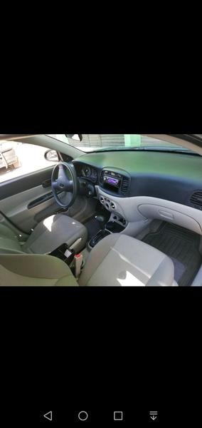 Dodge Attitude • 2007 • 105,000 km 4