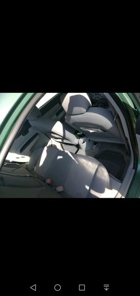 Dodge Attitude • 2007 • 105,000 km 5