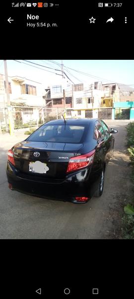 Toyota  • 2015 • 215,000 km 2