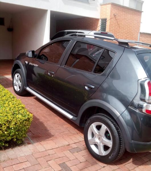 Renault Stepway • 2015 • 75,000 km 1