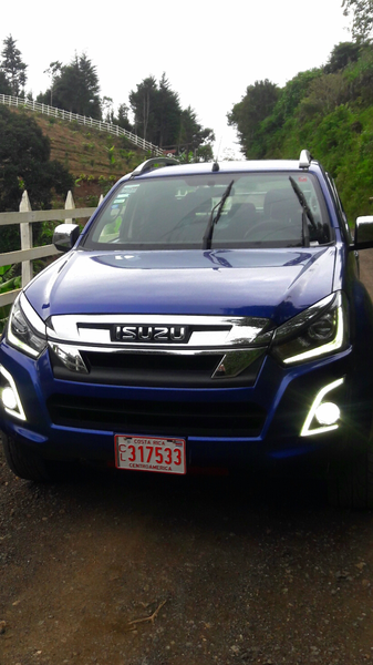 Isuzu D-MAX • 2019 • 12,000 km 2