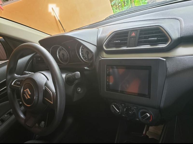 Suzuki Swift • 2020 • 9,300 km 7