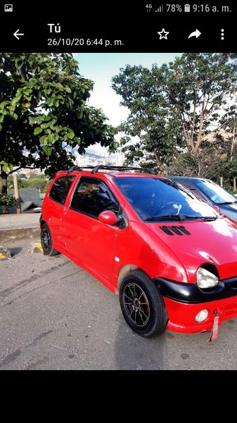 Renault Twingo • 2005 • 130,000 km 4