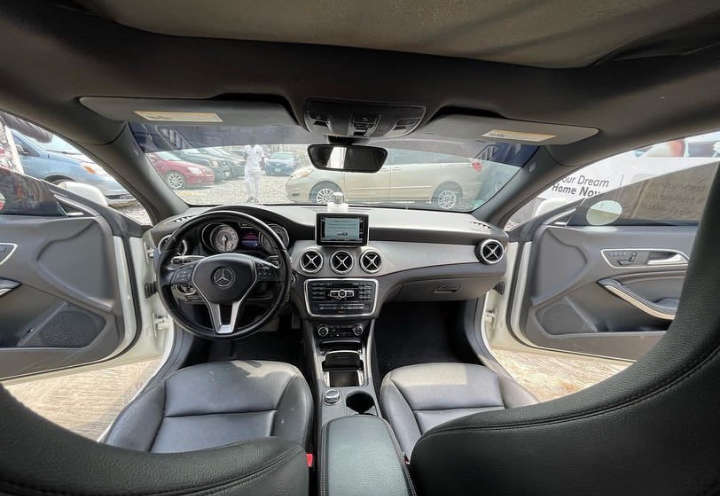 Mercedes-Benz CLA • 2015 • 150 km 2