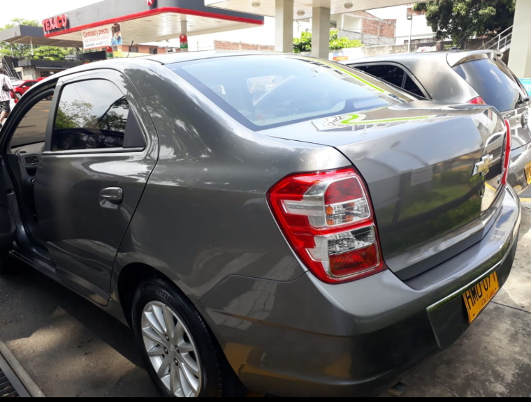 Chevrolet Cobalt • 2014 • 89,000 km 3
