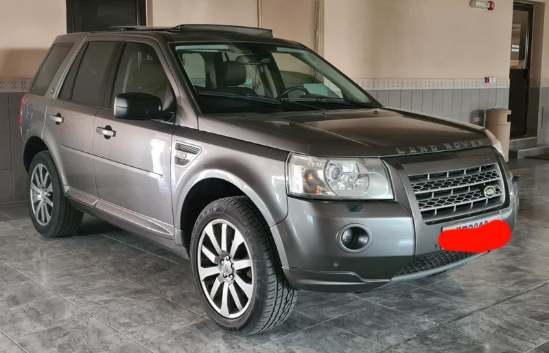 Land Rover Freelander • 2011 • 130,000 km 4