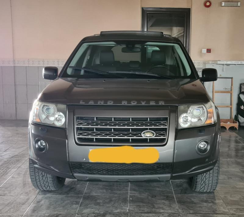 Land Rover Freelander • 2011 • 130,000 km 2