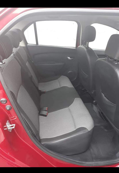 Renault Logan • 2016 • 31,225 km 9