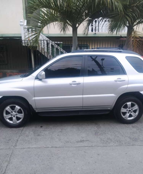 Kia Sportage • 2010 • 123 km 5