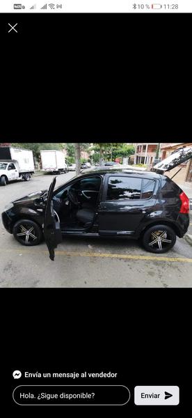 Renault Sandero • 2011 • 107,400 km 3