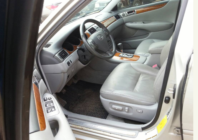 Lexus IS • 2008 • 2,355 km 3