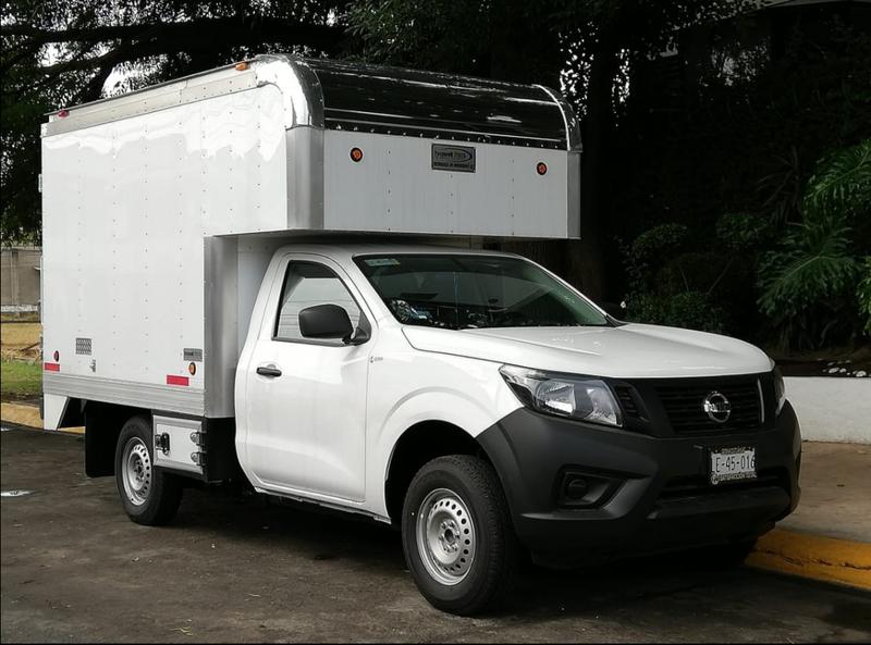 Nissan Np300 • 2020 • 3,800 km 1