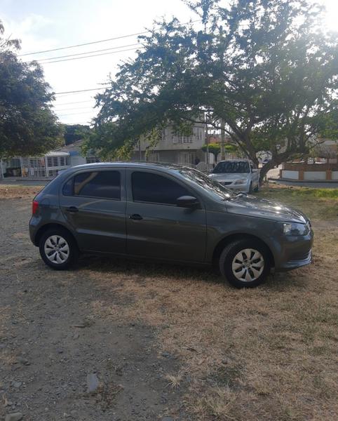 Volkswagen Gol • 2015 • 88,200 km 5
