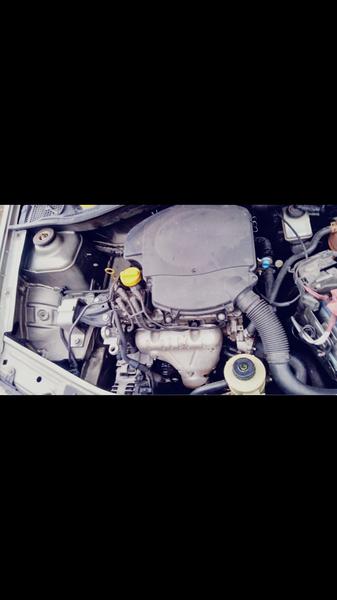 Renault Logan • 2011 • 171,000 km 2