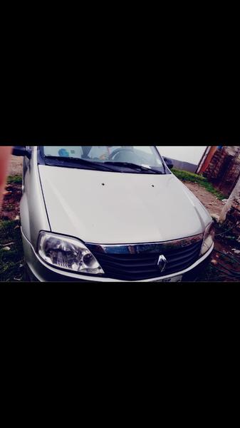 Renault Logan • 2011 • 171,000 km 3