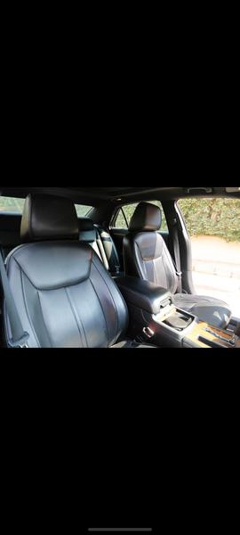 Chrysler 300 C • 2013 • 92,000 km 11