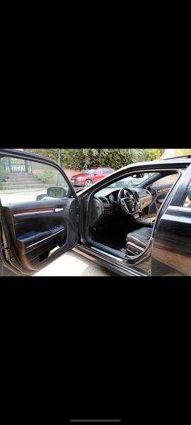 Chrysler 300 C • 2013 • 92,000 km 18