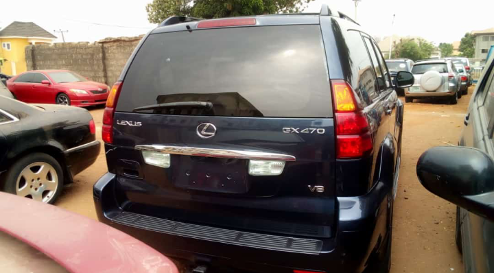Lexus GX • 2010 • 80,000 km 17