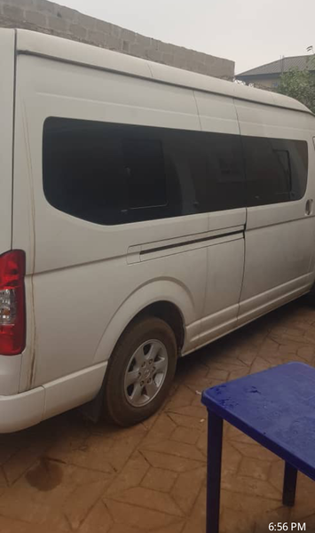 Toyota Hiace Van • 2018 • 800 km 4