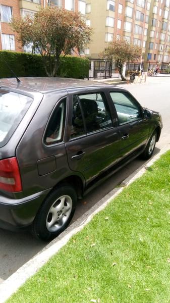 Volkswagen Gol • 2002 • 142,000 km 2