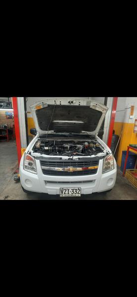 Chevrolet Luv • 2011 • 2,040,000 km 11