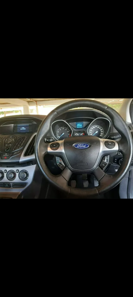 Ford Focus • 2013 • 86,000 km 7