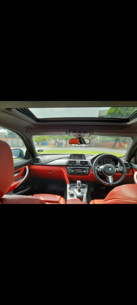 BMW M4 • 2014 • 137,000 km 10