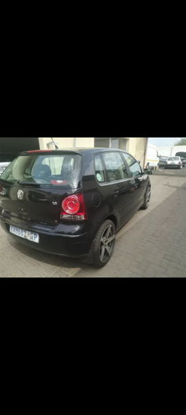 Volkswagen Polo • 2005 • 85,000 km 5