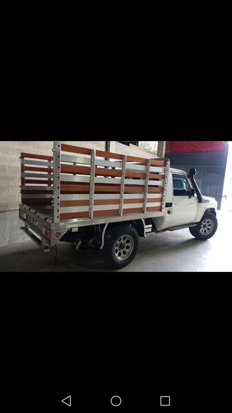 Toyota Land Cruiser • 2013 • 115,000 km 6