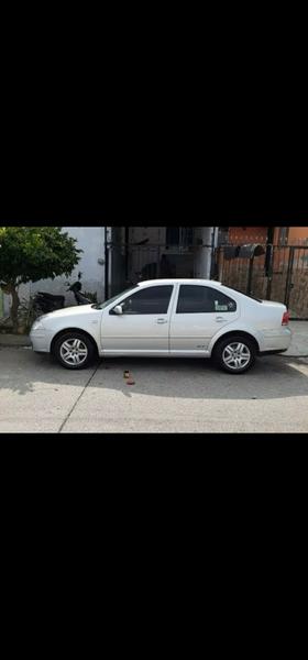 Volkswagen Jetta • 2013 • 175,000 km 3