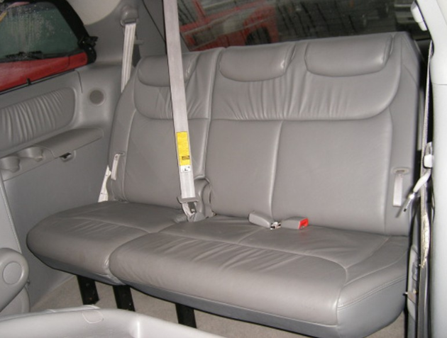 Toyota Sienna • 2005 • 110,011 km 5