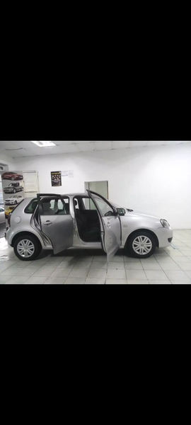 Volkswagen Polo • 2012 • 2,012 km 3