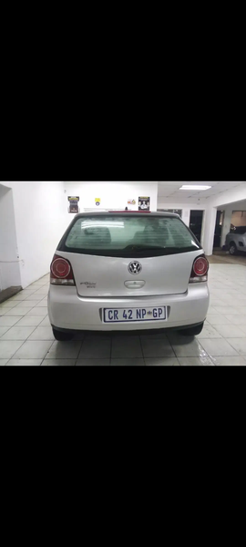 Volkswagen Polo • 2012 • 2,012 km 7