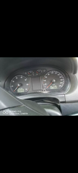 Volkswagen Polo • 2010 • 95,000 km 11
