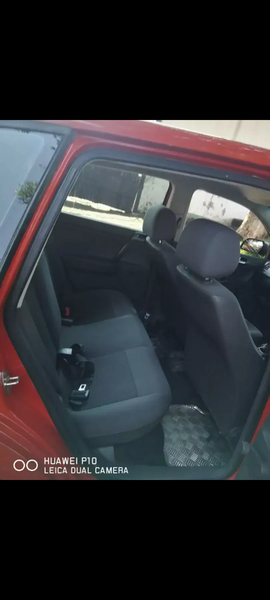 Volkswagen Polo • 2010 • 95,000 km 4