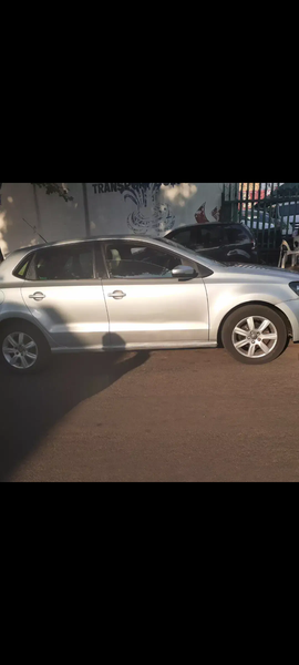 Volkswagen Polo • 2010 • 96,000 km 9
