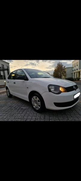 Volkswagen Polo • 2013 • 180,000 km 3