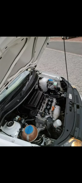 Volkswagen Polo • 2013 • 180,000 km 8