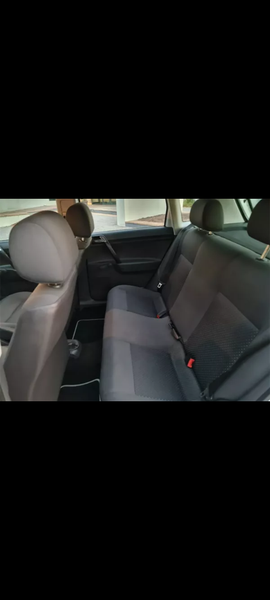 Volkswagen Polo • 2013 • 180,000 km 4