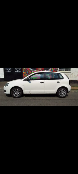 Volkswagen Polo • 2013 • 123,641 km 11