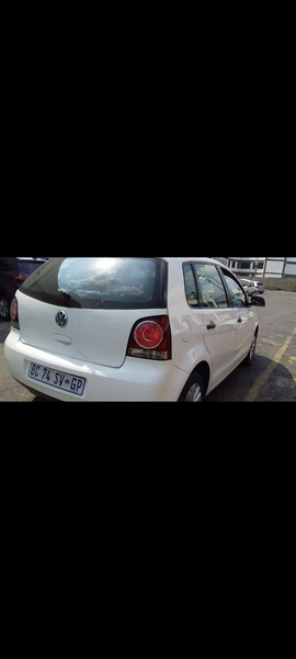Volkswagen Polo • 2013 • 123,641 km 3