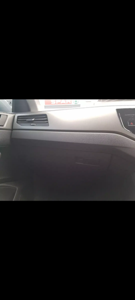 Volkswagen Polo • 2019 • 55,000 km 12