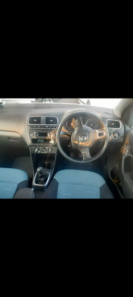 Volkswagen Polo • 2013 • 105,000 km 13