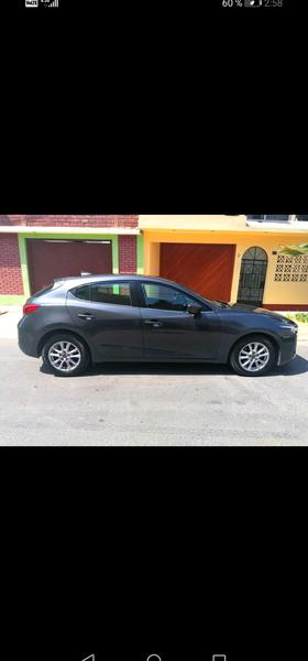 Mazda 3 • 2018 • 62,000 km 1