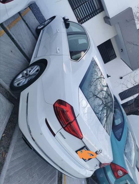 Volkswagen Passat • 2016 • 37,000 km 3