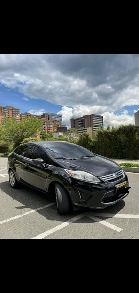 Ford Fiesta • 2012 • 111,000 km 6