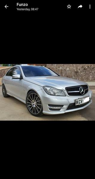 Mercedes-Benz C • 2012 • 67,000 km 4