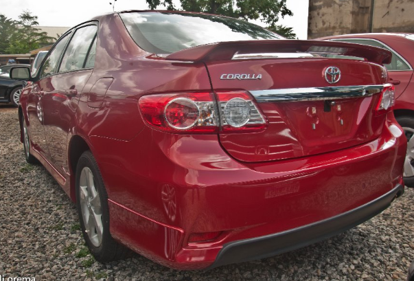 Toyota Corolla Hybrid • 2016 • 210,000 km 3